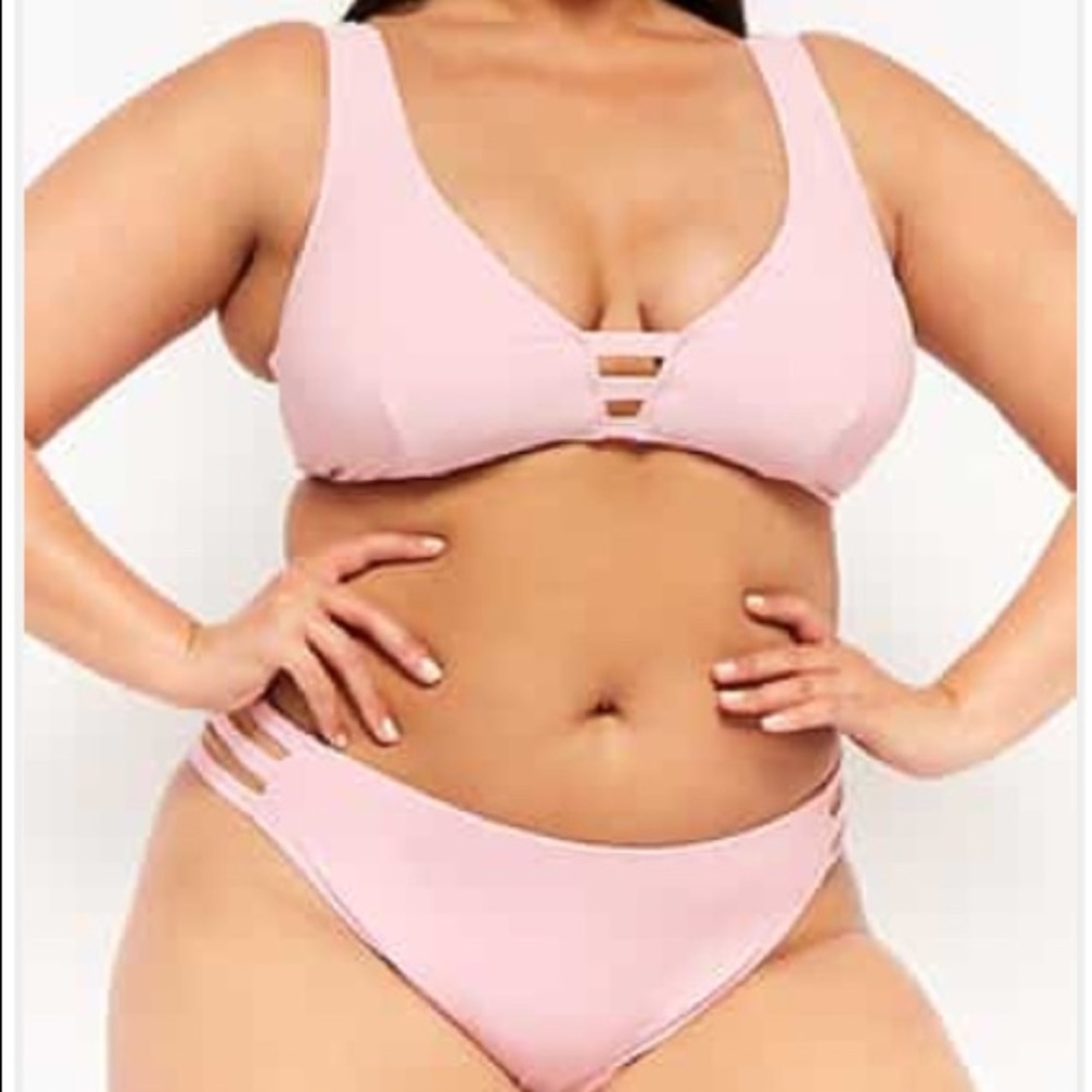 👙 Size 3X Forever 21 Bikini Set in Pink
